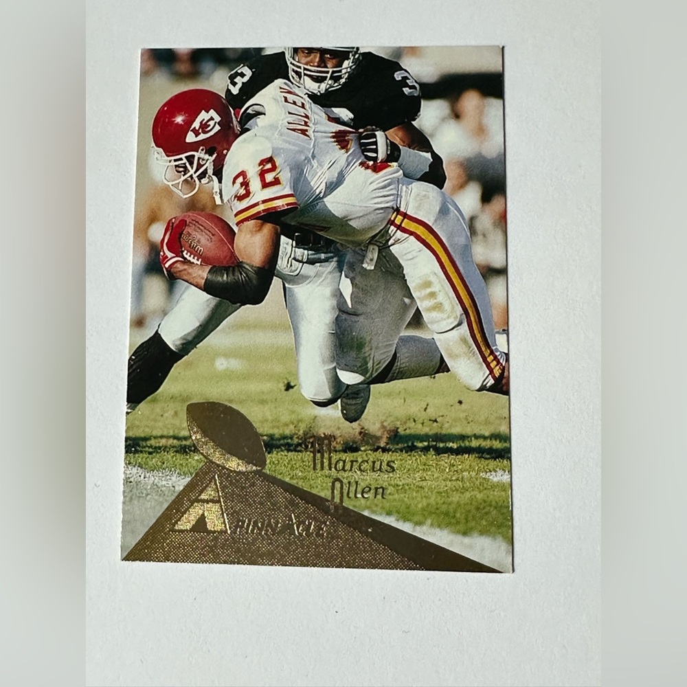 Marcus Allen Kansas City Chiefs Red Football Trading Card